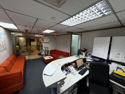 High Street Centre (D6), Office #570013161